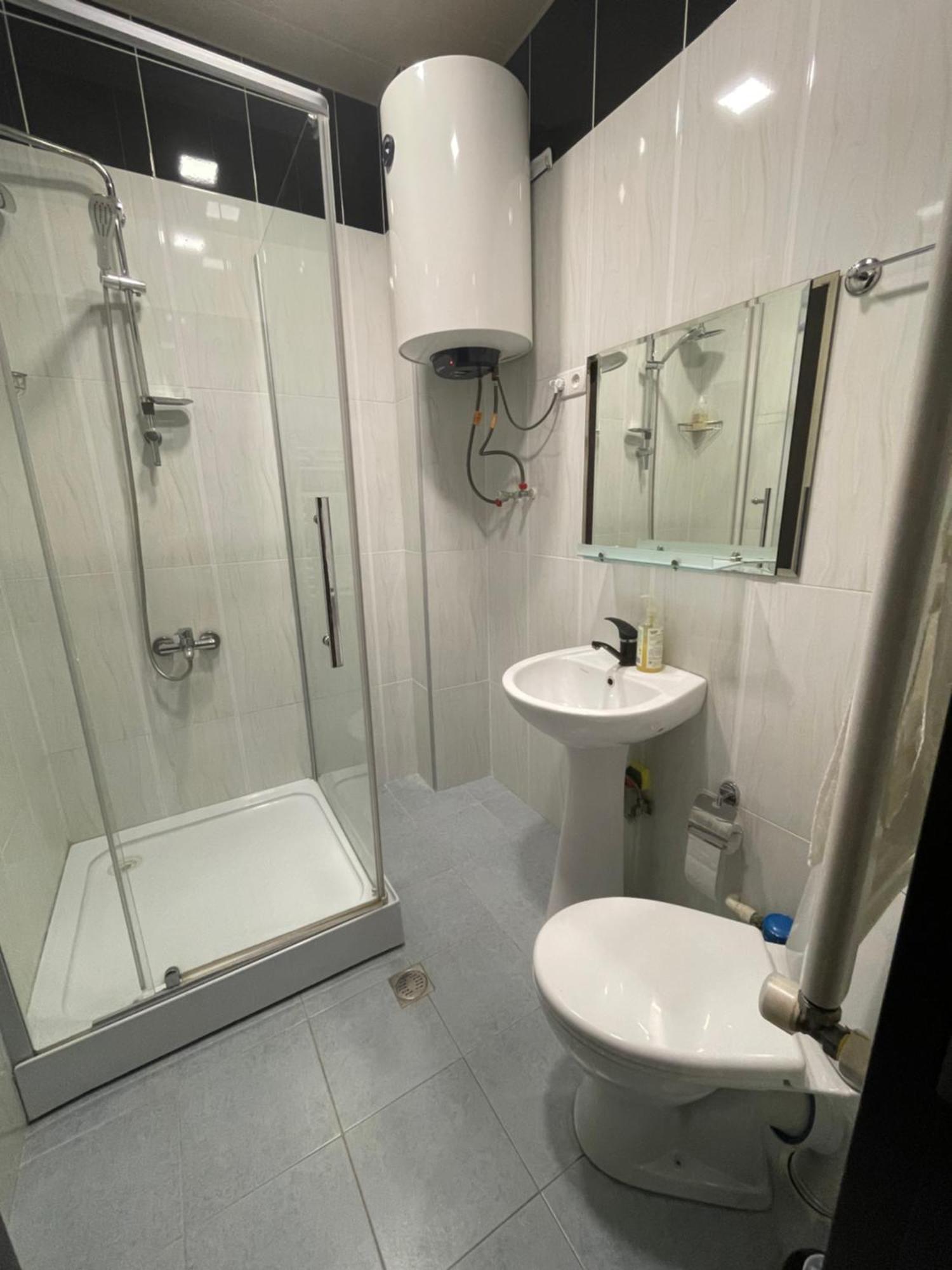 Apartment In Hotel Snow Plaza บาคูเรียนี ภายนอก รูปภาพ